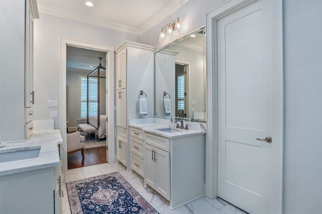 2204 Fairwoods Drive, Shreveport, LA 71106