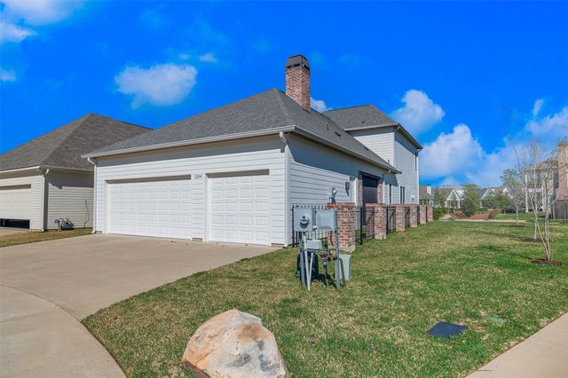 2204 Fairwoods Drive, Shreveport, LA 71106