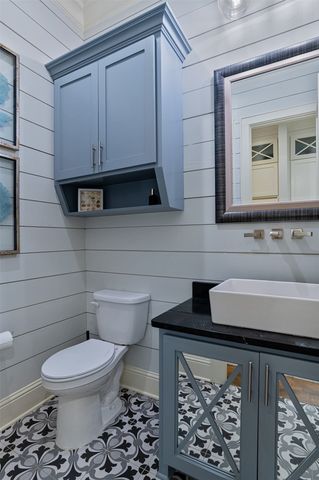 2204 Fairwoods Drive, Shreveport, LA 71106