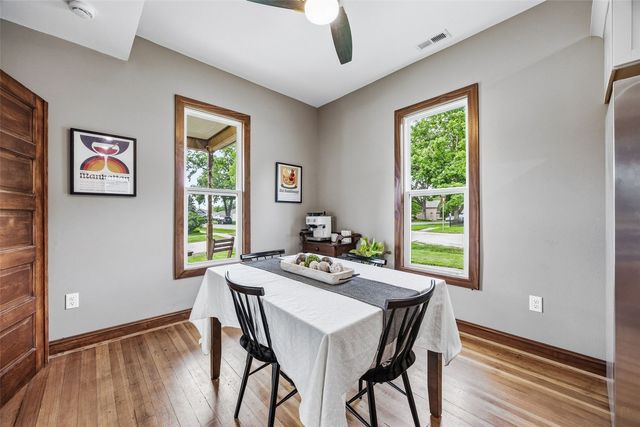 160 N George Street, North Liberty, IA 52317