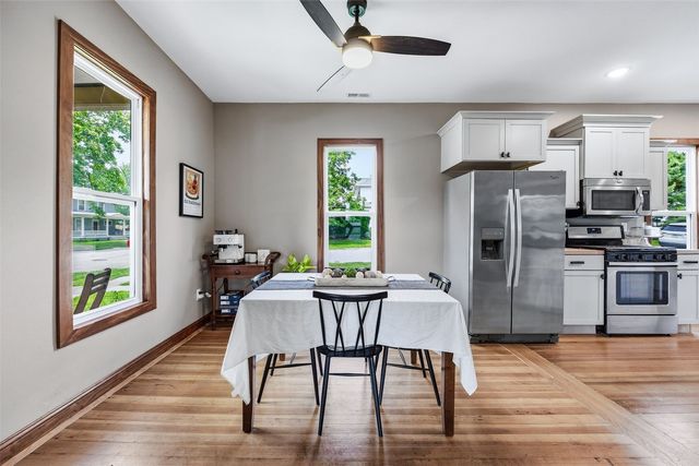 160 N George Street, North Liberty, IA 52317