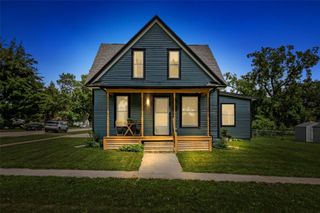 160 N George Street, North Liberty, IA 52317