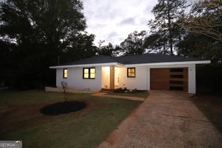 404 College Avenue, Lagrange, GA 30240