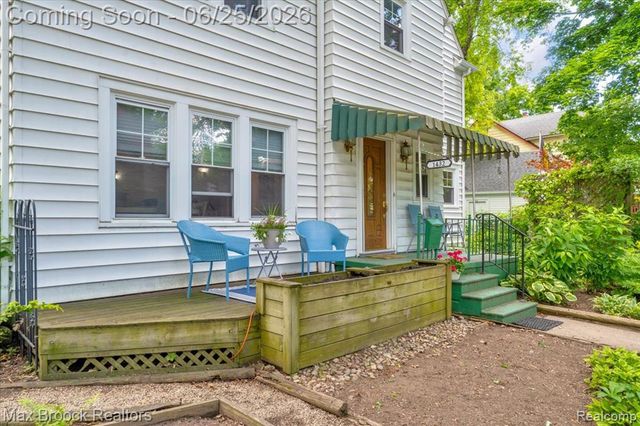 1432 E Park Place, Ann Arbor, MI 48104