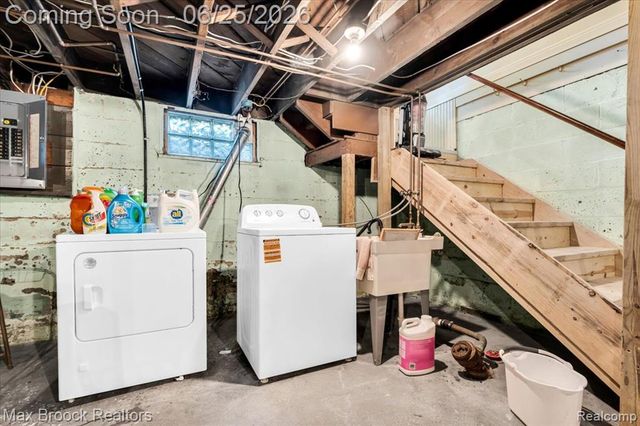 1432 E Park Place, Ann Arbor, MI 48104