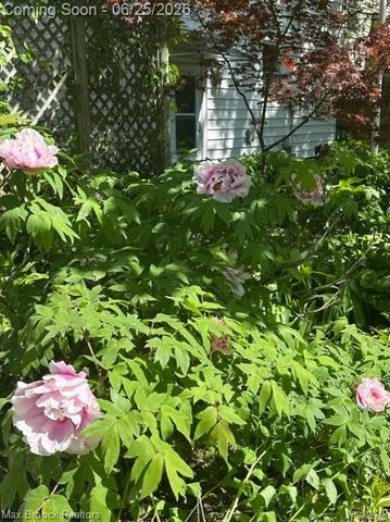 1432 E Park Place, Ann Arbor, MI 48104