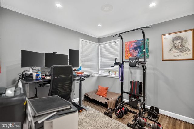 708 1ST ST, Rockville, MD 20851