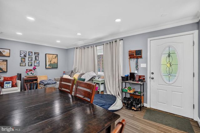 708 1ST ST, Rockville, MD 20851