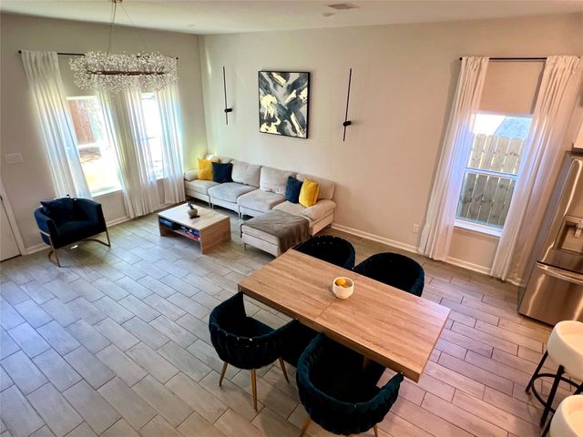 6211 Fairchild Street, Houston, TX 77028