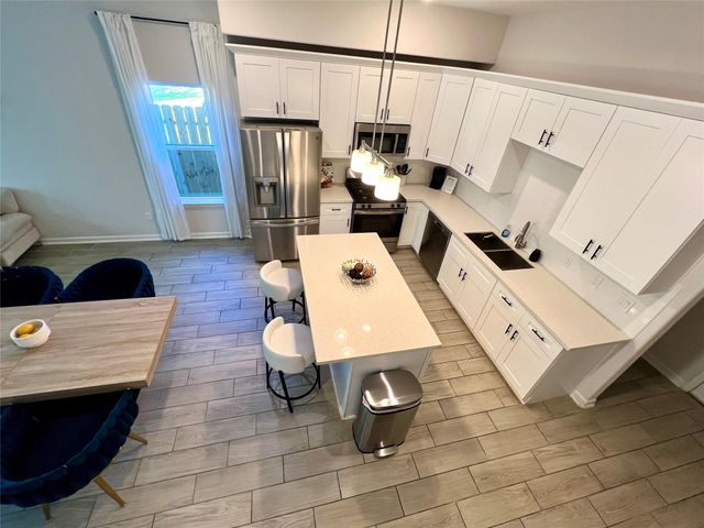 6211 Fairchild Street, Houston, TX 77028