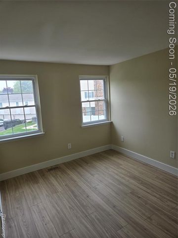 21047 W Glen Haven Circle, Northville, MI 48167
