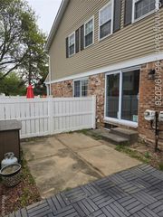 21047 W Glen Haven Circle, Northville, MI 48167