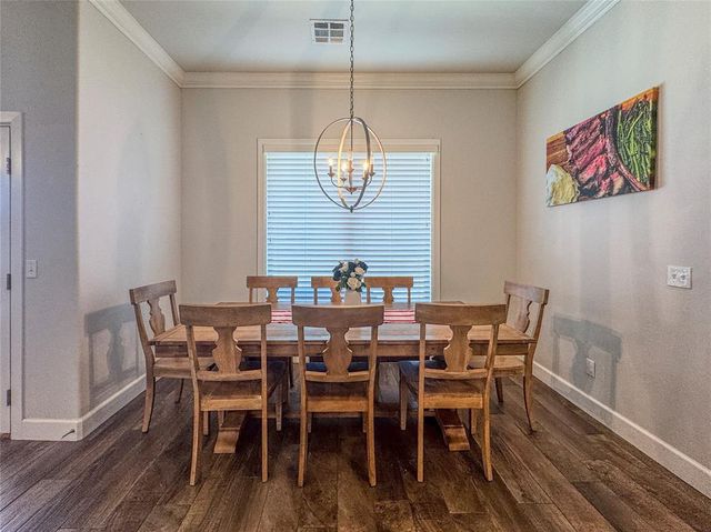 4304 St Augustine Street, Mustang, OK 73064