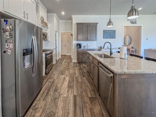 4304 St Augustine Street, Mustang, OK 73064
