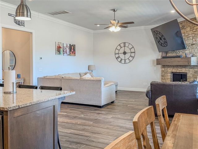 4304 St Augustine Street, Mustang, OK 73064