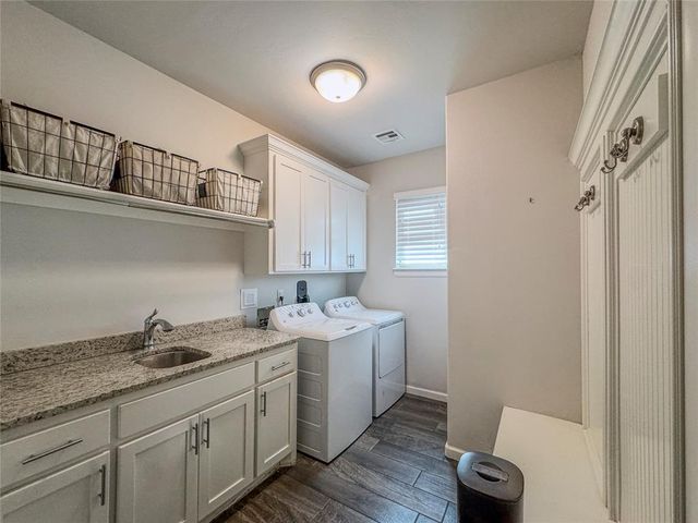 4304 St Augustine Street, Mustang, OK 73064