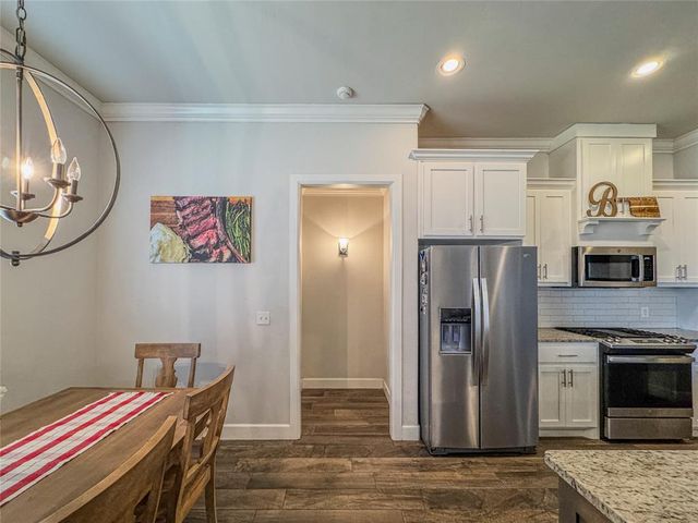 4304 St Augustine Street, Mustang, OK 73064