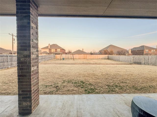 4304 St Augustine Street, Mustang, OK 73064