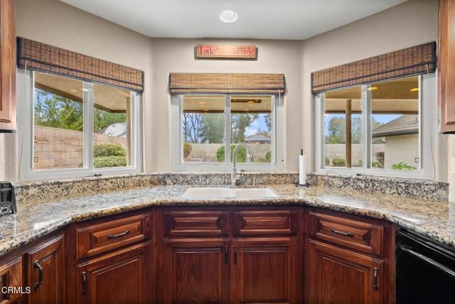 2200 Gambel Oak Way, Bakersfield, CA 93311