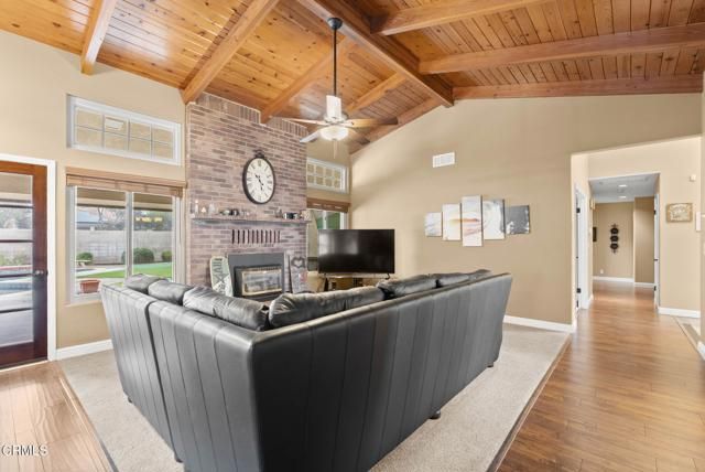 2200 Gambel Oak Way, Bakersfield, CA 93311