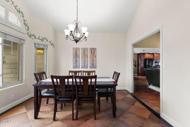 2200 Gambel Oak Way, Bakersfield, CA 93311