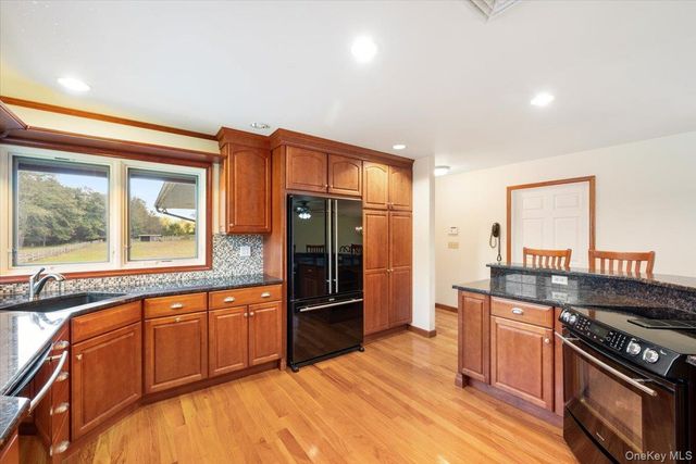 1 Van Avenue, Port Jervis, NY 12771