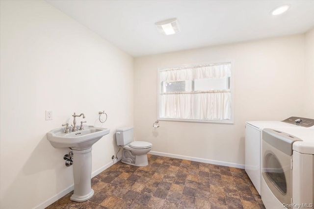 1 Van Avenue, Port Jervis, NY 12771