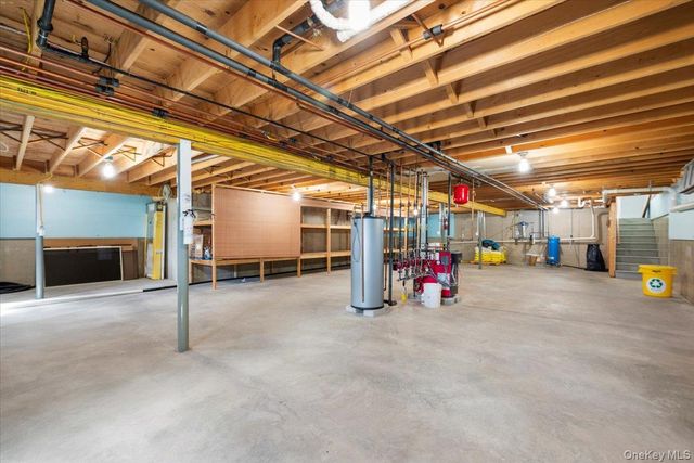 1 Van Avenue, Port Jervis, NY 12771