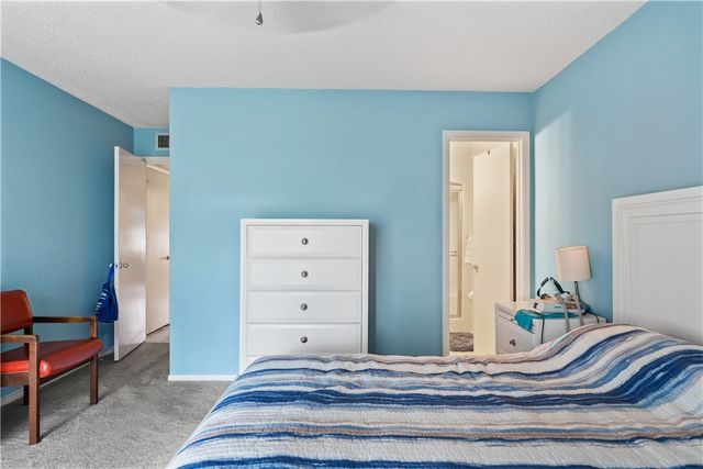 5 Vista Palm Lane 101, Vero Beach, FL 32962