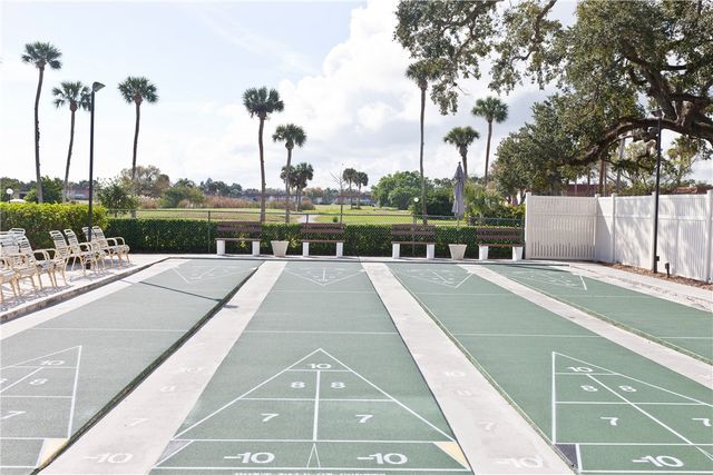 5 Vista Palm Lane 101, Vero Beach, FL 32962