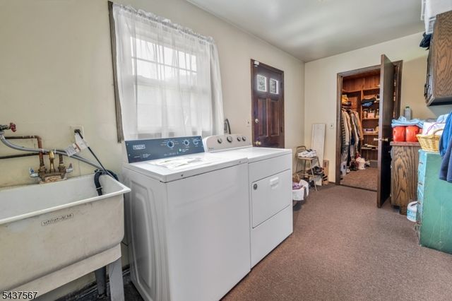7 Glendale Ln, Fairfield Twp., NJ 07004