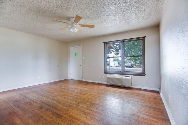 2321 Jomar Street, San Angelo, TX 76901