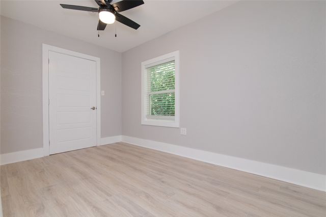 916 Wilde Street, Denison, TX 75020