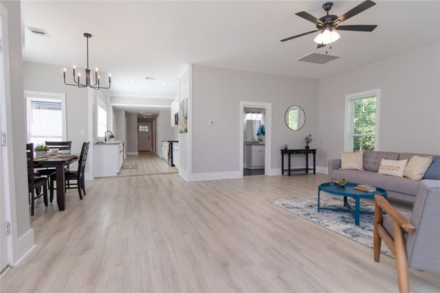 916 Wilde Street, Denison, TX 75020
