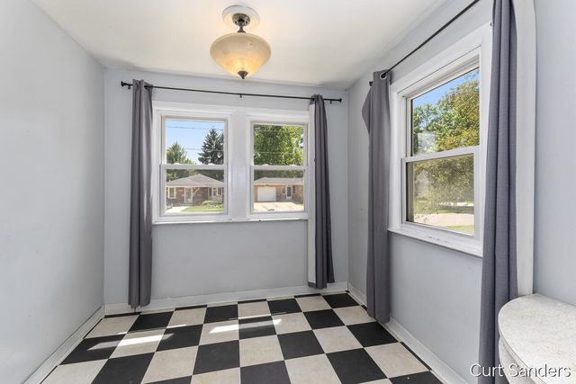 563 Ferris Street, Grand Rapids, MI 49544