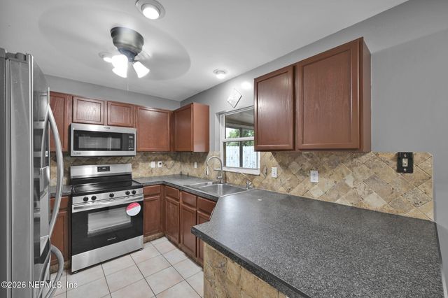 436 MANGO Circle, Jacksonville, FL 32095