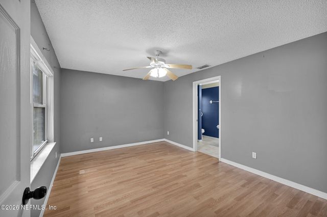 436 MANGO Circle, Jacksonville, FL 32095