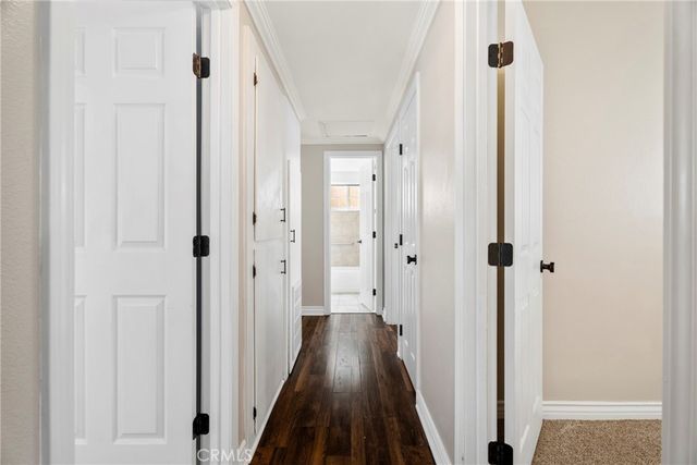 19124 Drycliff Street, Canyon Country, CA 91351