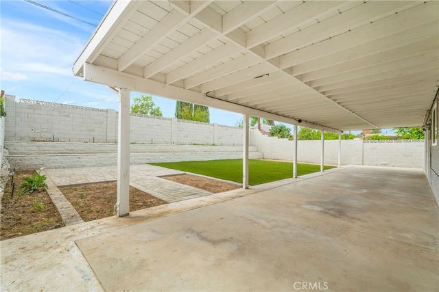 19124 Drycliff Street, Canyon Country, CA 91351