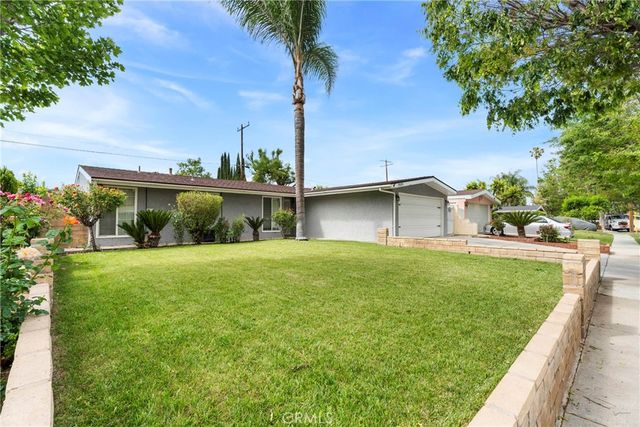 19124 Drycliff Street, Canyon Country, CA 91351