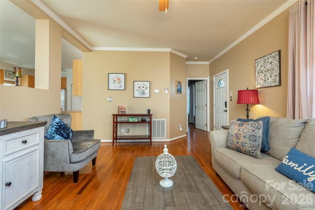 192 Buzzards Place, Lake Lure, NC 28746