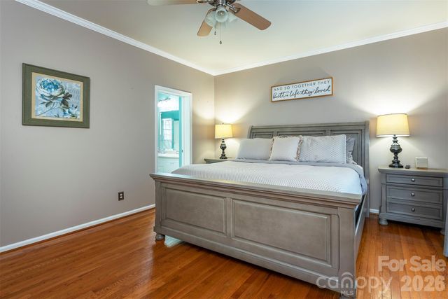 192 Buzzards Place, Lake Lure, NC 28746