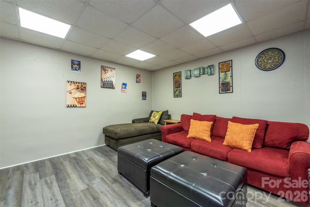 192 Buzzards Place, Lake Lure, NC 28746