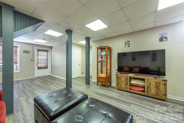 192 Buzzards Place, Lake Lure, NC 28746