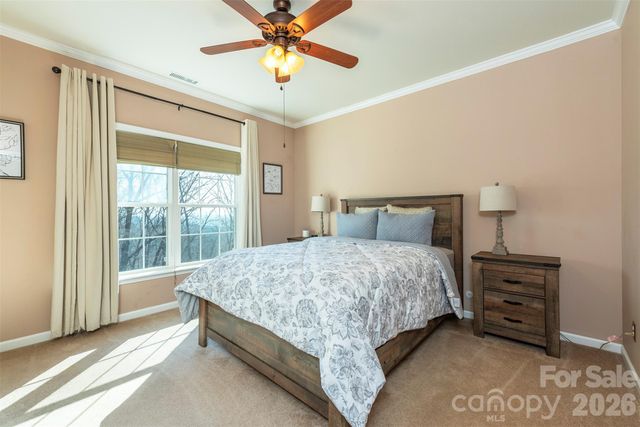 192 Buzzards Place, Lake Lure, NC 28746