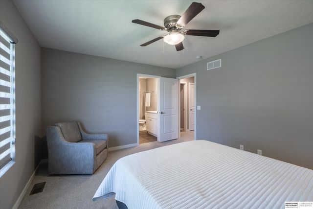 17062 Hawthorne Avenue, Omaha, NE 68118