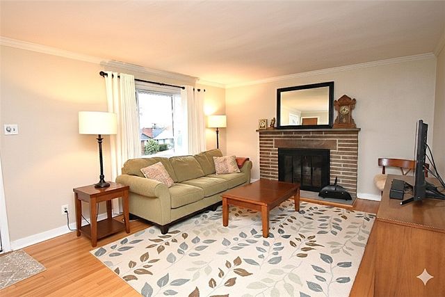 575 Somerville Drive, Scott Twp, PA 15243