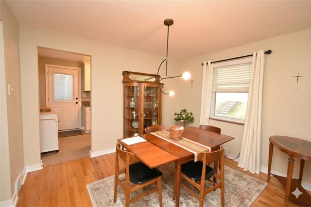 575 Somerville Drive, Scott Twp, PA 15243