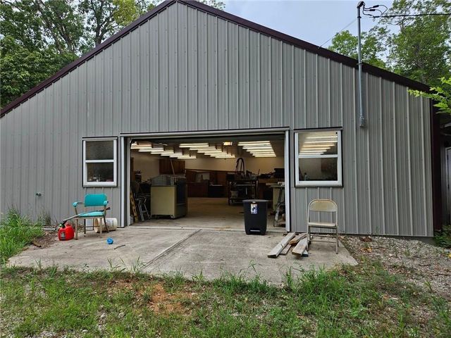 918 120 Street, Redfield, KS 66769