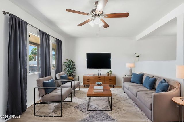 2518 W Missouri Avenue, Phoenix, AZ 85017